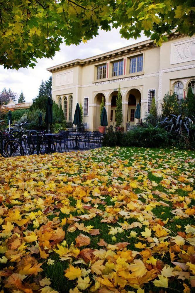 Mcmenamins Kennedy School 3*